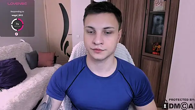 handsome guy01 online show from November 2025 01:22:01 AM