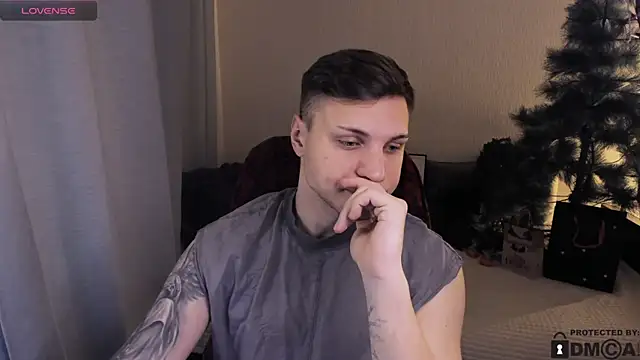 handsome guy01 online show from January 2026 12:15:01 AM