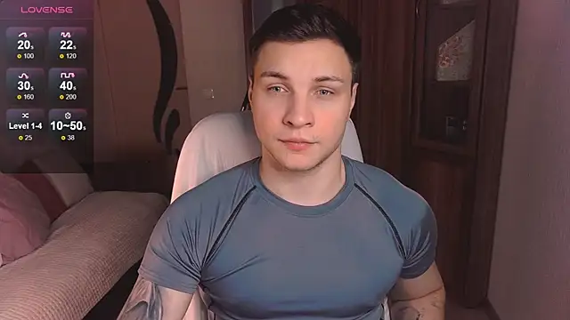 handsome guy01 online show from January 2025 11:14:02 PM