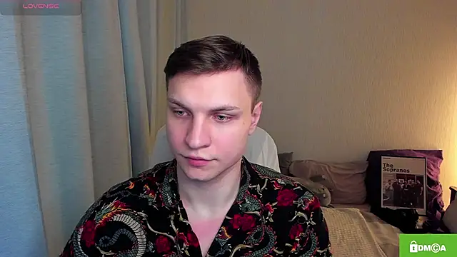 handsome guy01 online show from May 2026 04:20:01 AM