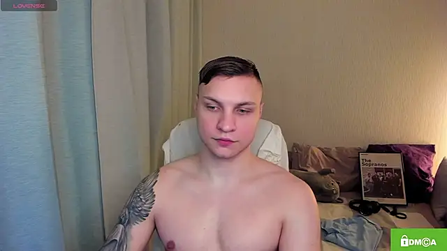 handsome guy01 online show from April 2026 09:39:33 PM