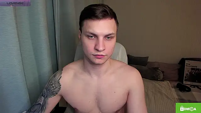 handsome guy01 online show from May 2026 08:09:01 PM