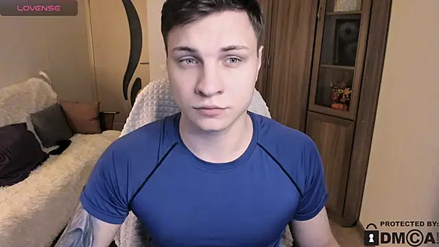 handsome guy01 online show from November 2025 11:27:01 PM