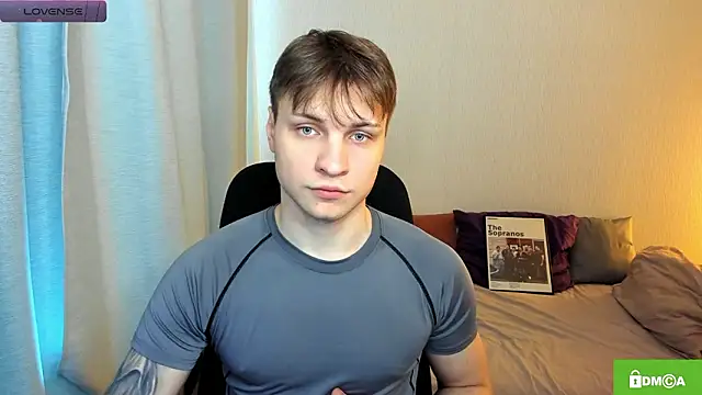 handsome guy01 online show from February 2026 12:26:01 PM