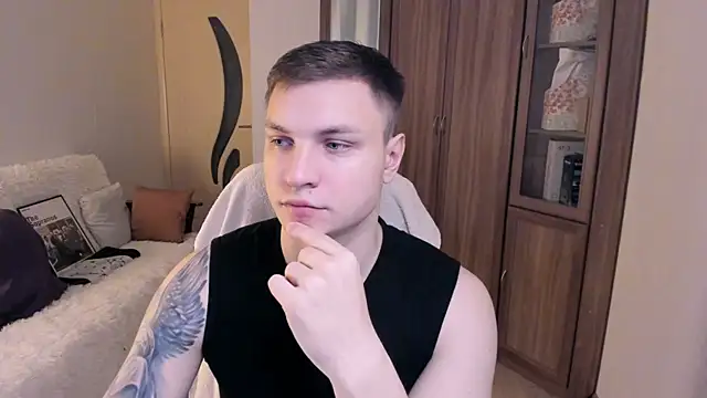 handsome guy01 online show from September 2025 01:53:02 AM