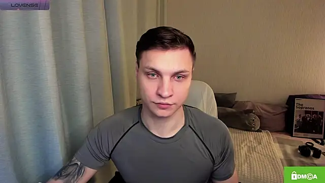 handsome guy01 online show from May 2026 07:44:02 PM