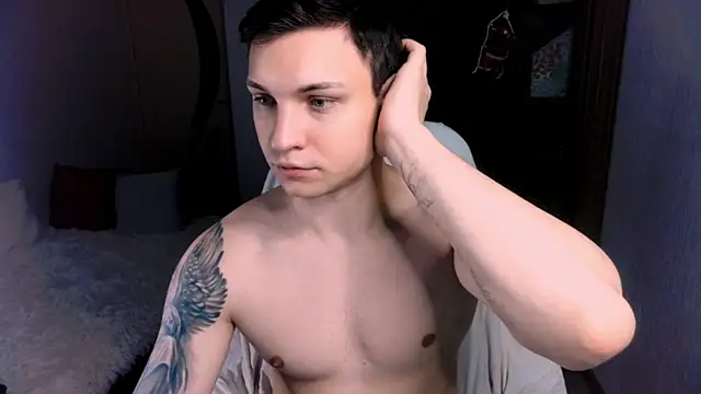 handsome guy01 online show from December 2024 06:09:02 AM