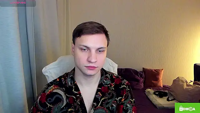 handsome guy01 online show from March 2026 05:06:01 PM