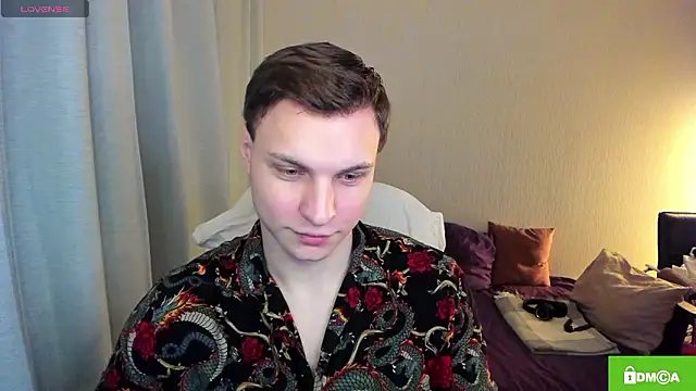 handsome guy01 online show from March 2026 04:13:01 AM