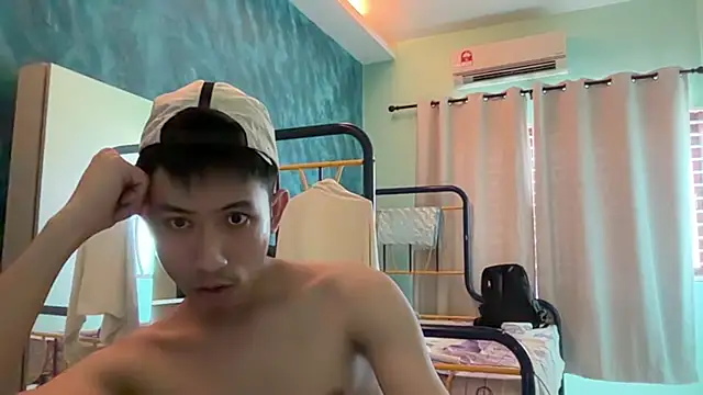 XiiaoZheng99 online show from August 2026 07:13:01 AM