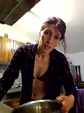 Lenchen  online show from March 2026 08:43:01 PM