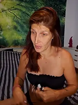 Lenchen  online show from July 2026 07:36:01 PM