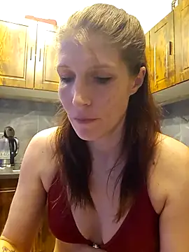 Lenchen  online show from March 2026 07:39:02 PM