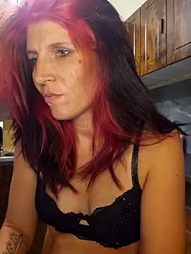 Lenchen  online show from May 2026 07:50:02 PM