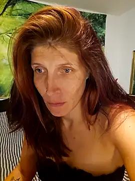 Lenchen  online show from July 2026 07:29:02 PM