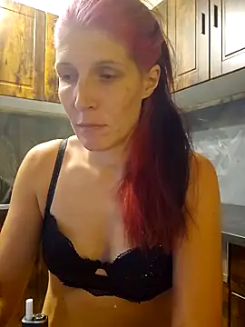 Lenchen  online show from May 2026 07:35:01 PM