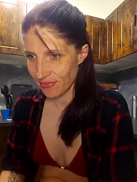 Lenchen  online show from April 2026 06:47:01 PM