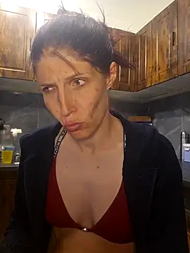 Lenchen  online show from April 2026 07:53:02 PM