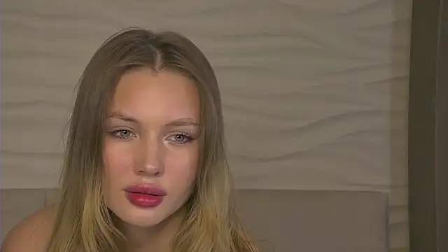ViolaFlirt online show from March 2025 01:30:01 PM