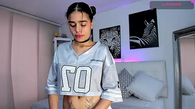 lissbrown online show from February 2026 12:47:02 PM