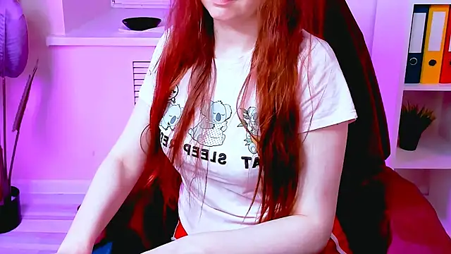 CarolGiggly online show from October 2025 10:41:02 PM