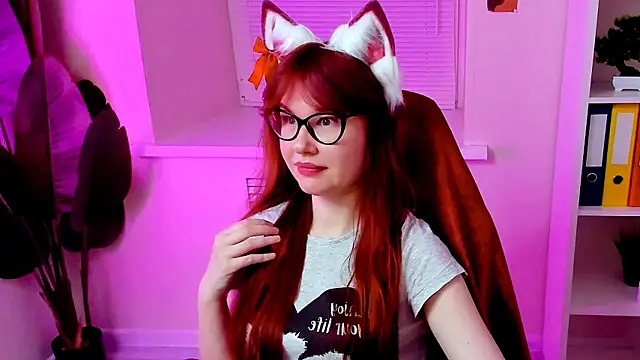 CarolGiggly online show from November 2025 08:35:01 PM