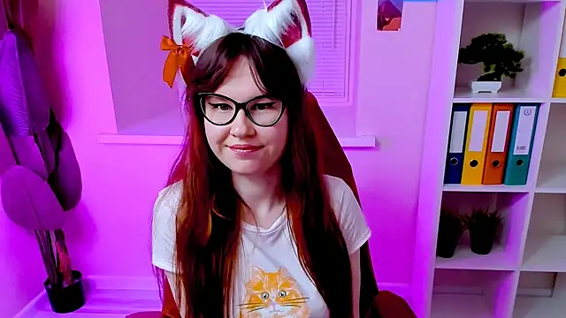 CarolGiggly online show from September 2025 02:23:02 PM