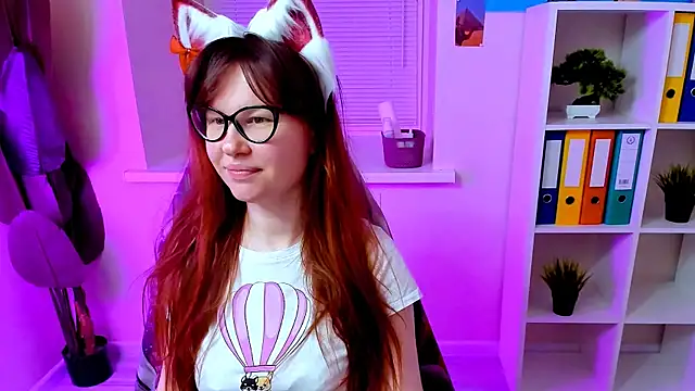 CarolGiggly online show from September 2025 11:44:02 PM