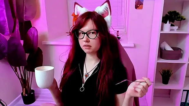 CarolGiggly online show from March 2026 02:18:01 PM