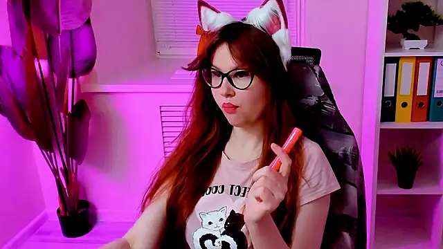 CarolGiggly online show from February 2026 01:41:02 PM