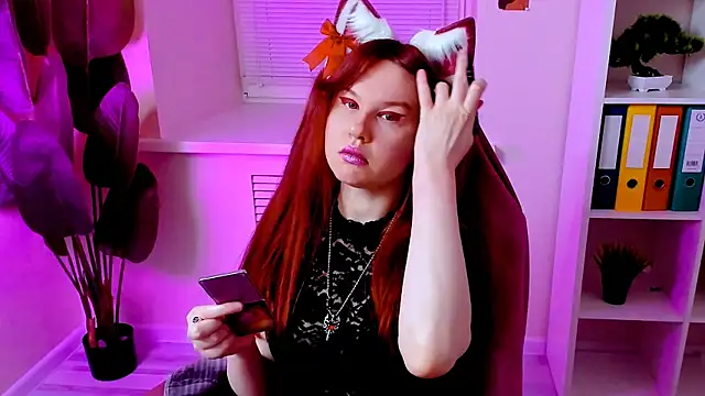 CarolGiggly online show from December 2025 12:37:01 PM