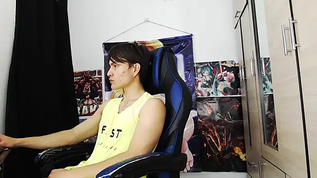 Snapshot of sr_jaeger chatting on December 2025 12:50:01 PM sr jaeger online show from December 2025 12:50:01 PM