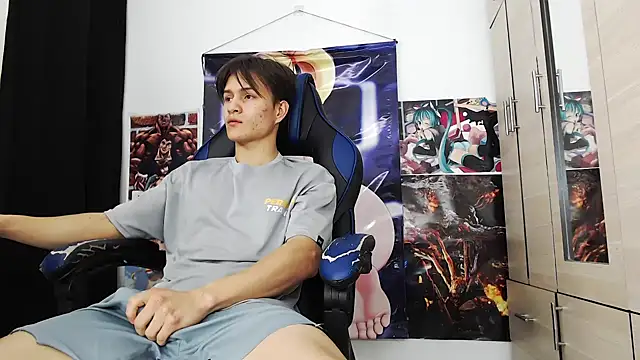 Snapshot of sr_jaeger chatting on November 2025 01:22:01 PM sr jaeger online show from November 2025 01:22:01 PM