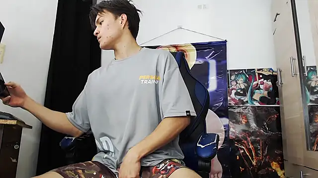 Snapshot of sr_jaeger chatting on November 2025 02:21:01 PM sr jaeger online show from November 2025 02:21:01 PM