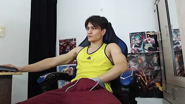 Snapshot of sr_jaeger chatting on November 2025 01:47:02 PM sr jaeger online show from November 2025 01:47:02 PM