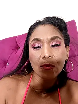 tiffany Bitch online show from March 2026 11:28:01 PM