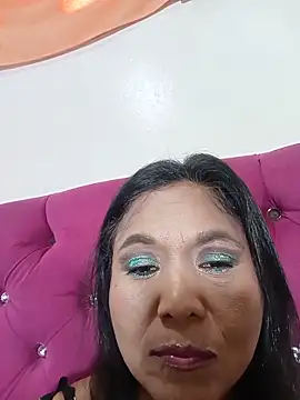 tiffany Bitch online show from May 2026 09:02:01 PM
