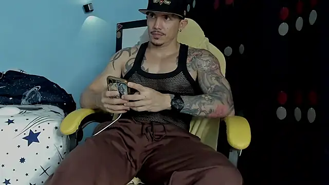 Alex motta online show from January 2026 03:32:01 AM