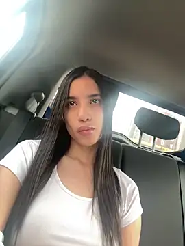 Praga Pink online show from December 2025 06:32:01 PM