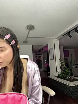 Praga Pink online show from December 2025 02:40:02 AM