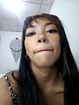 lianisrose online show from November 2025 01:37:02 AM