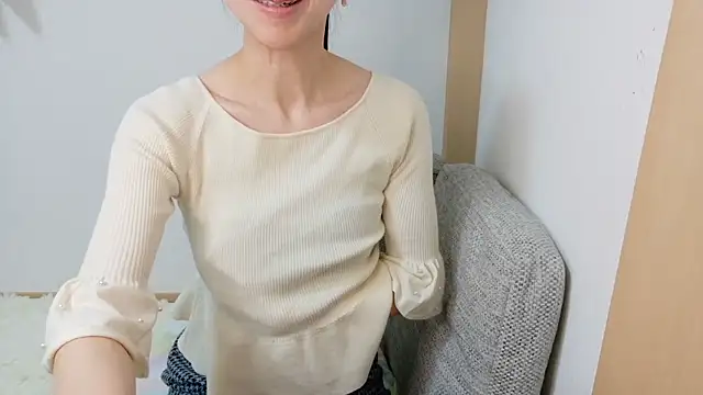 Hana-tan online show from December 2025 10:47:01 PM