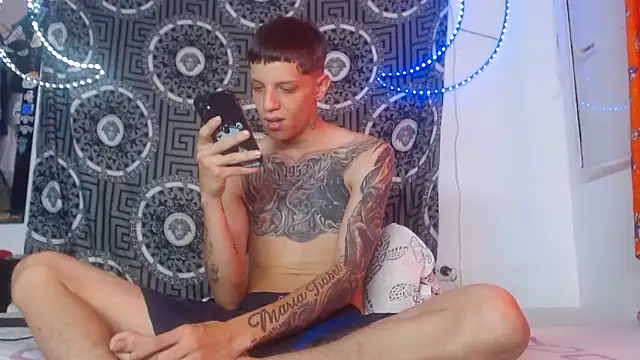 Adam hard  online show from November 2025 01:26:02 PM