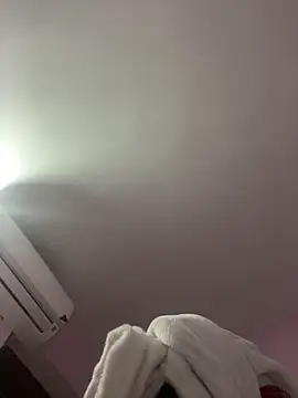 Snapshot of Gerallima_1 chatting on October 2025 01:48:02 AM Gerallima 1 online show from October 2025 01:48:02 AM