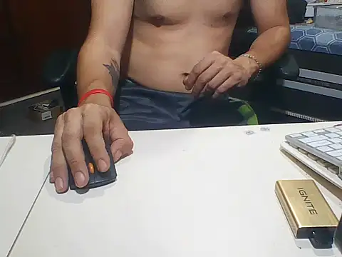 SOLESFETISHBR online show from October 2025 02:46:01 PM