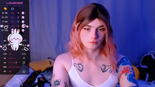 Snapshot of Alice_Hells chatting on November 2025 05:34:02 AM Alice Hells online show from November 2025 05:34:02 AM