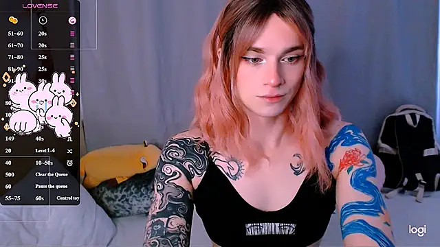 Snapshot of Alice_Hells chatting on June 2026 06:19:02 AM Alice Hells online show from June 2026 06:19:02 AM