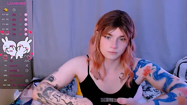 Snapshot of Alice_Hells chatting on February 2025 08:09:02 AM Alice Hells online show from February 2025 08:09:02 AM