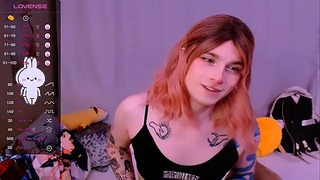 Snapshot of Alice_Hells chatting on November 2025 01:55:02 PM Alice Hells online show from November 2025 01:55:02 PM