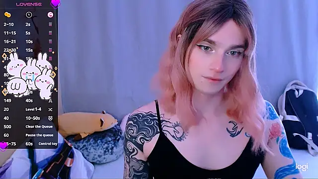 Snapshot of Alice_Hells chatting on June 2026 06:43:02 AM Alice Hells online show from June 2026 06:43:02 AM